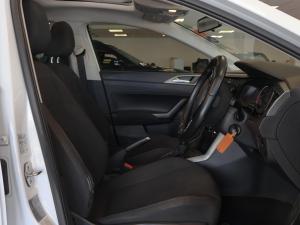 Volkswagen Polo hatch 1.0TSI Comfortline auto - Image 10