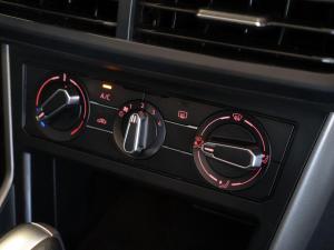 Volkswagen Polo hatch 1.0TSI Comfortline auto - Image 12