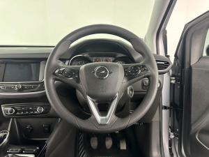 Opel Crossland 1.2 Edition - Image 18