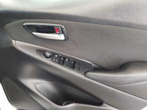 Mazda Mazda2 1.5 Dynamic auto - Image 29