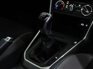Volkswagen Polo hatch 1.0TSI Life manual - Image 17
