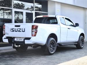 Isuzu D-Max 1.9TD Extended cab L - Image 2