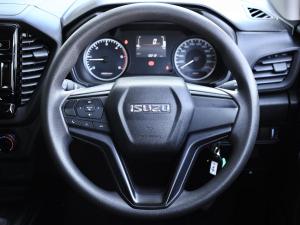 Isuzu D-Max 1.9TD Extended cab L - Image 6