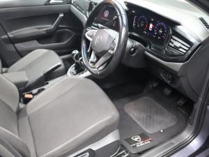 Volkswagen Polo hatch 1.0TSI Life manual - Image 9