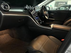 Mercedes-Benz C-Class C200 Avantgarde - Image 10