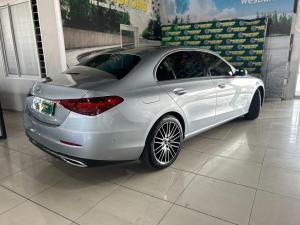 Mercedes-Benz C-Class C200 Avantgarde - Image 3