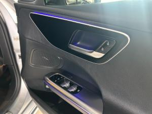 Mercedes-Benz C-Class C200 Avantgarde - Image 7