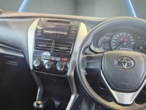 Toyota Yaris 1.5 Xi - Image 11