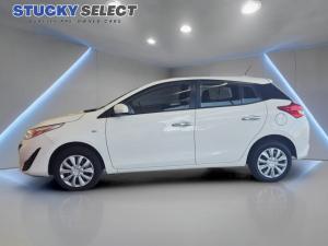 Toyota Yaris 1.5 Xi - Image 2