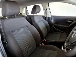 Volkswagen Polo Vivo hatch 1.6 Comfortline auto - Image 18