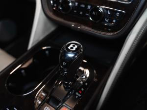 Bentley Bentayga W12 Mulliner - Image 11