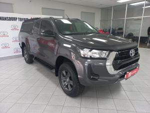 Toyota Hilux 2.4GD-6 Xtra cab Raider manual - Image 1