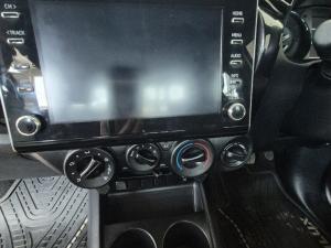 Toyota Hilux 2.8GD-6 Xtra cab 4x4 Legend auto - Image 10