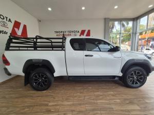Toyota Hilux 2.8GD-6 Xtra cab 4x4 Legend auto - Image 3