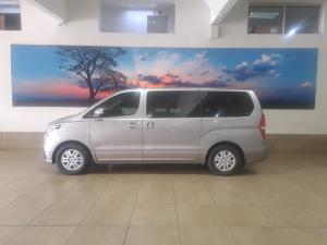 Hyundai H-1 2.5VGTi bus Elite 12-seater - Image 10