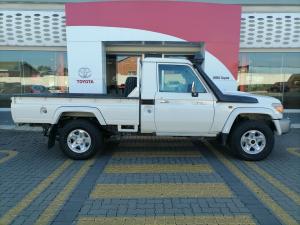 Toyota Land Cruiser 79 4.5D-4D V8 single cab LX - Image 3