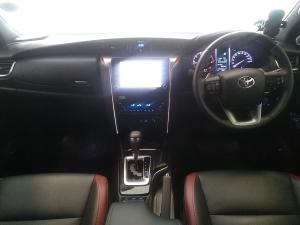 Toyota Fortuner 2.8GD-6 4x4 VX - Image 6