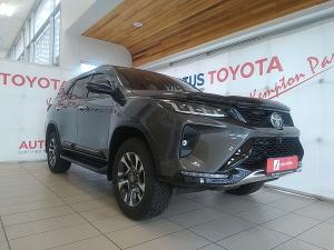 Toyota Fortuner 2.8GD-6 4x4 VX - Image 1