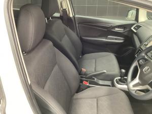 Honda WR-V 1.2 Comfort - Image 16