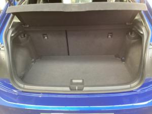 Volkswagen Polo hatch 1.0TSI Life manual - Image 18