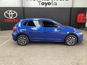 Volkswagen Polo hatch 1.0TSI Life manual - Image 3