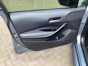 Toyota Corolla 2.0 XR auto - Image 27