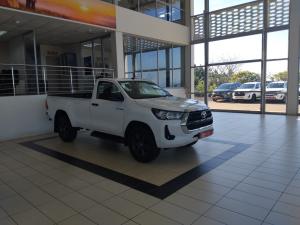 Toyota Hilux 2.4GD-6 single cab 4x4 Raider manual - Image 1