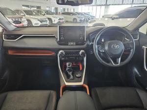 Toyota RAV4 2.0 GX-R AWD - Image 6