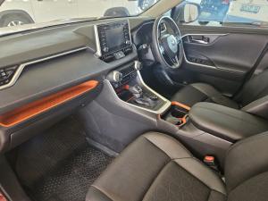 Toyota RAV4 2.0 GX-R AWD - Image 7