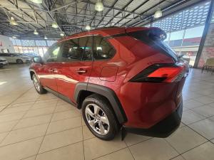 Toyota RAV4 2.0 GX-R AWD - Image 19
