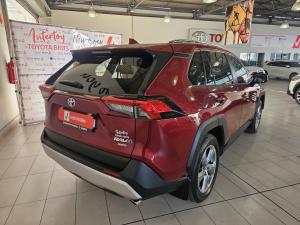 Toyota RAV4 2.0 GX-R AWD - Image 2