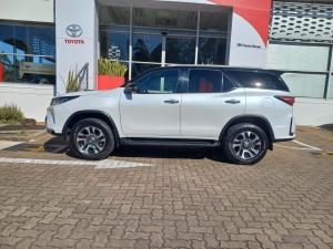 Toyota Fortuner 2.8GD-6 4x4 VX - Image 17