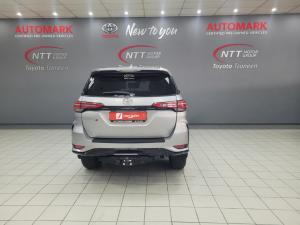 Toyota Fortuner 2.4GD-6 Raised Body automatic - Image 5