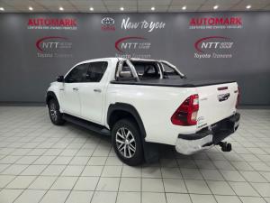Toyota Hilux 2.8 GD-6 Raider 4X4 automaticD/C - Image 14