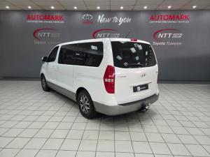 Hyundai H-1 2.5 Crdi A/T/ 2.5 Elite automatic - Image 15
