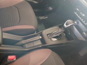 Toyota Starlet Cross 1.5Xs automatic - Image 12