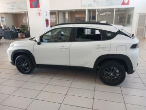 Toyota Starlet Cross 1.5Xs automatic - Image 15