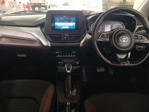 Toyota Starlet Cross 1.5Xs automatic - Image 6