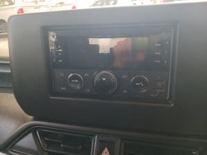 Suzuki Swift 1.2 GL - Image 12
