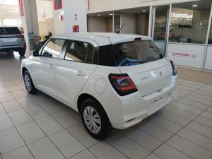 Suzuki Swift 1.2 GL - Image 19
