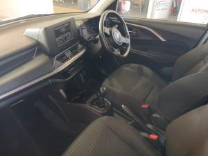 Suzuki Swift 1.2 GL - Image 7