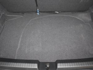 Volkswagen Polo 1.0 TSI Life DSG - Image 8