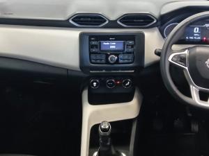 Nissan Magnite 1.0T Visia - Image 7