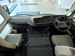 Toyota Coaster 4.0D 23 Seater B/S - Image 8