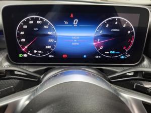 Mercedes-Benz C-Class C200 - Image 18