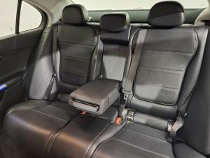 Mercedes-Benz C-Class C200 - Image 6
