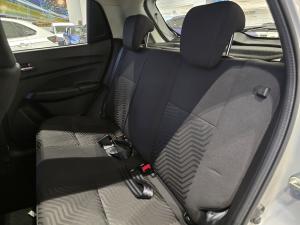 Suzuki Swift 1.2 GL auto - Image 8