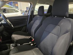 Suzuki Swift 1.2 GL auto - Image 9