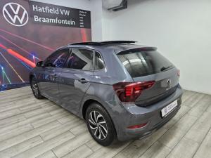 Volkswagen Polo hatch 1.0TSI Life manual - Image 4