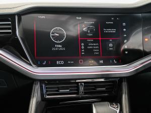 Volkswagen Touareg V6 TDI R-Line - Image 10